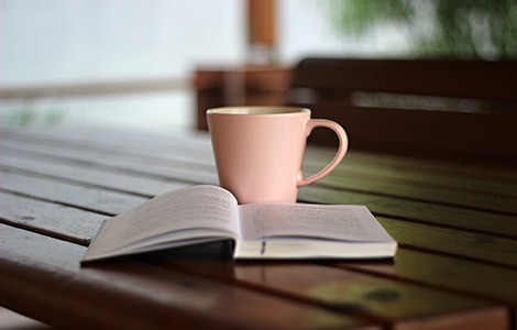 knjige i kafa ljubavna priča laguna knjige