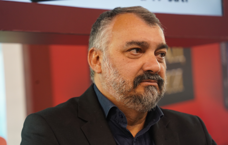 branislav janković istina je uvek između šapata i vriska laguna knjige