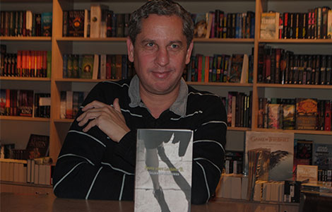najprevođeniji savremeni argentinski pisac družio se sa čitaocima u novom sadu i beogradu laguna knjige